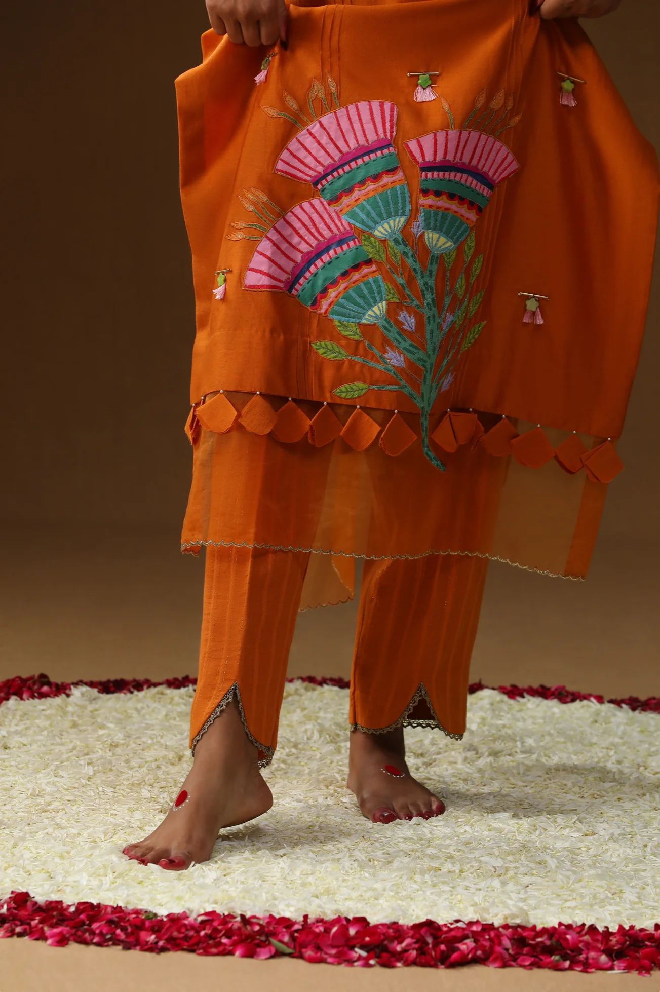 Bell flower suit set - Image 4