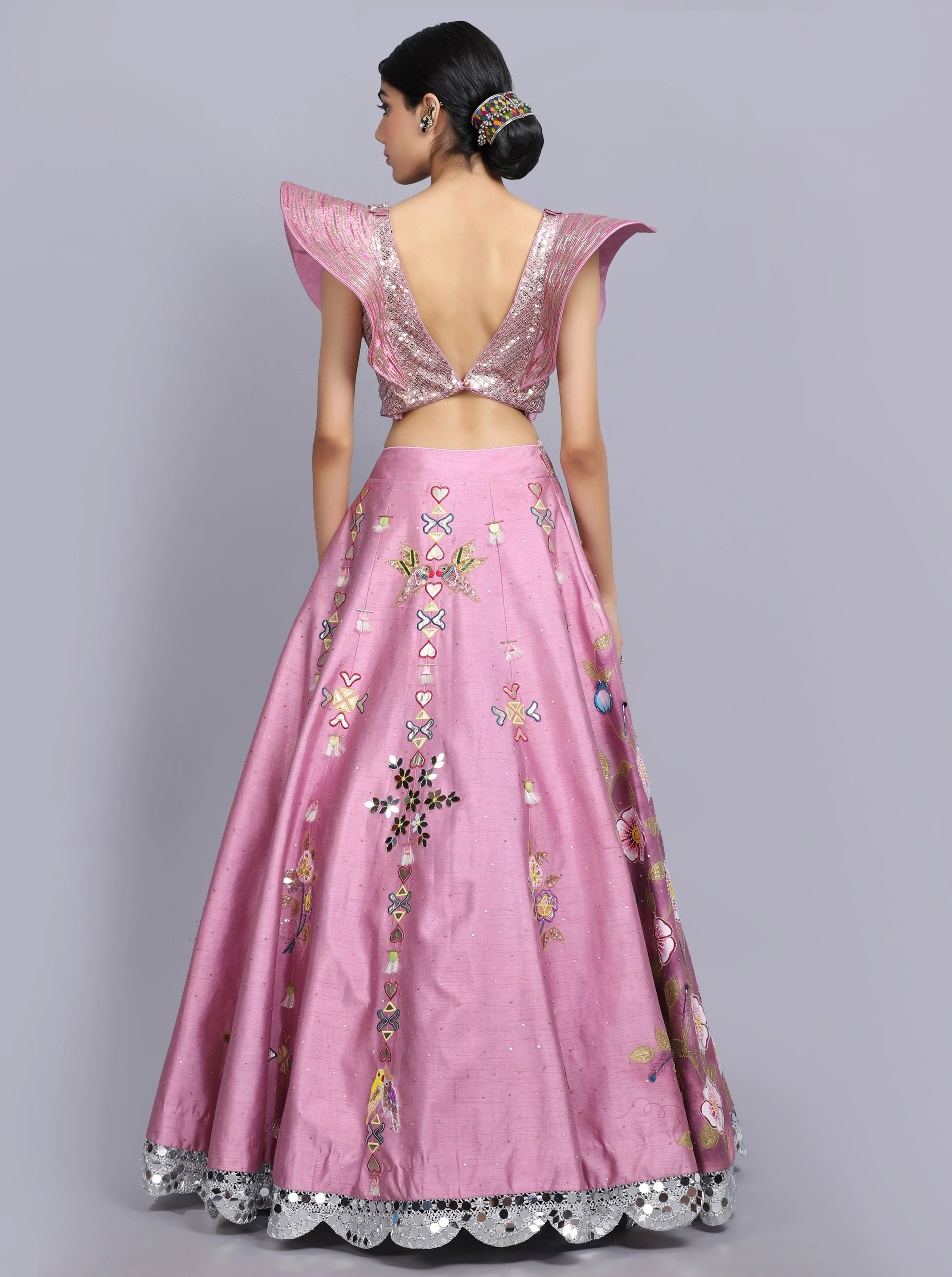 Cameo pink handpainted lehenga set - Image 4