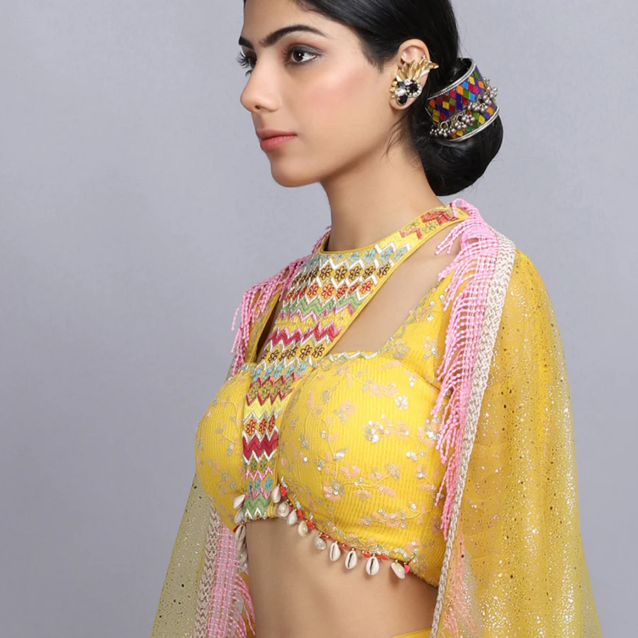 Tanya Narang in canary yellow handpainted lehenga set - Image 3