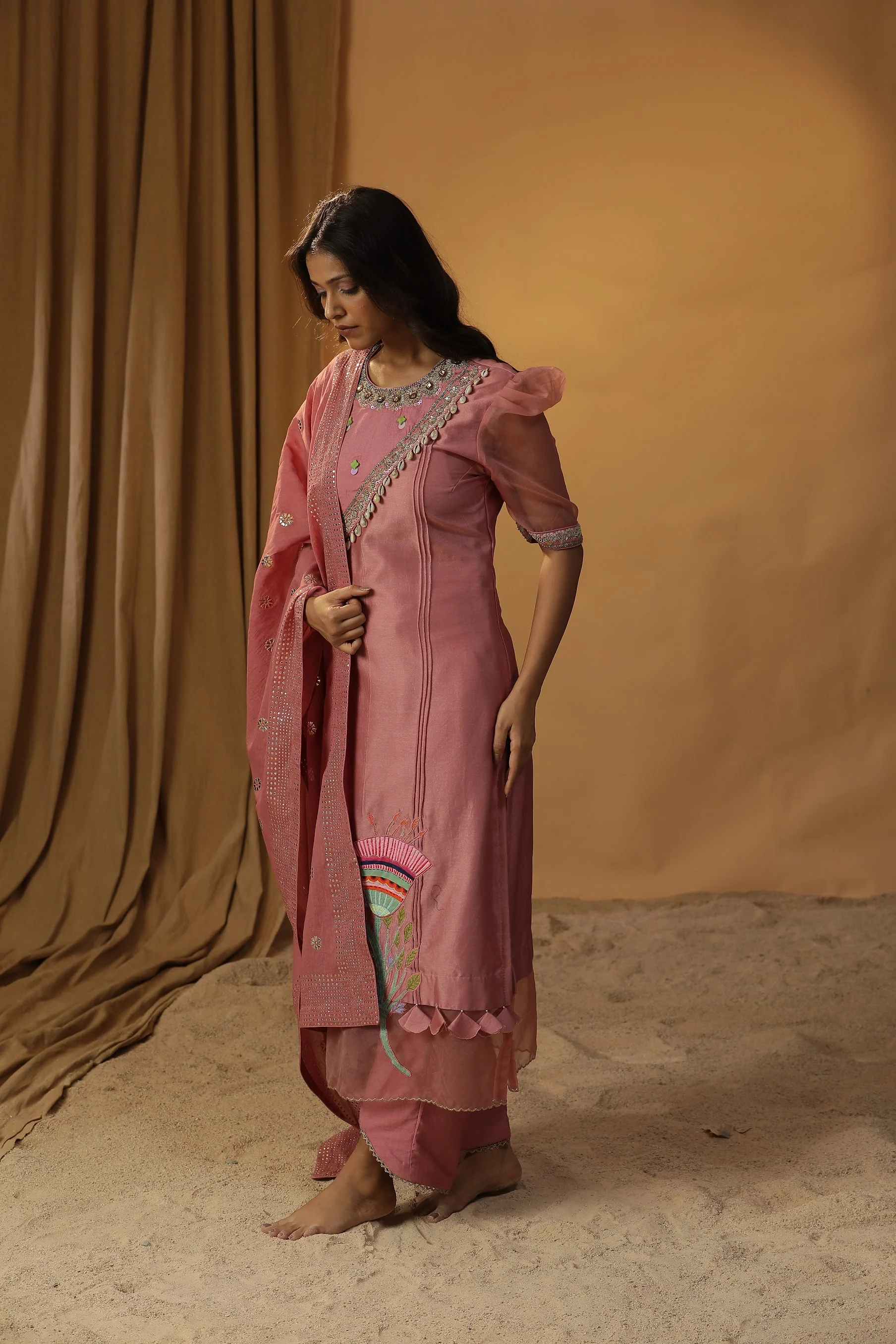 Canyon rose bell flower handpainted suit set - Image 2