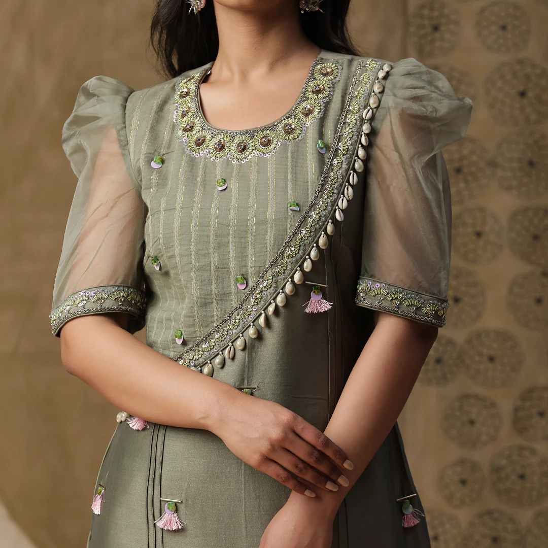 Dusty Green Bell Handpainted Suit Set - Image 3