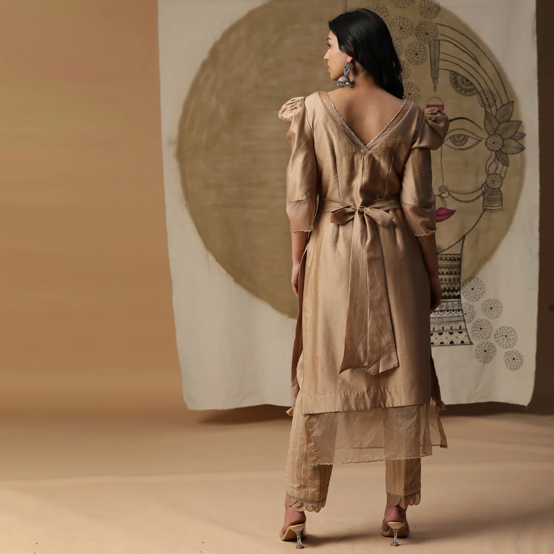 Golden Handpainted Suit Set - Image 4