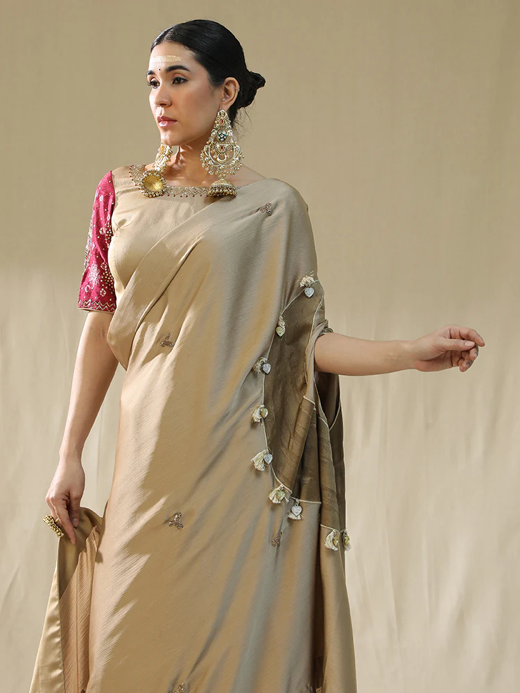 Golden pre stitched drape saree - Image 4