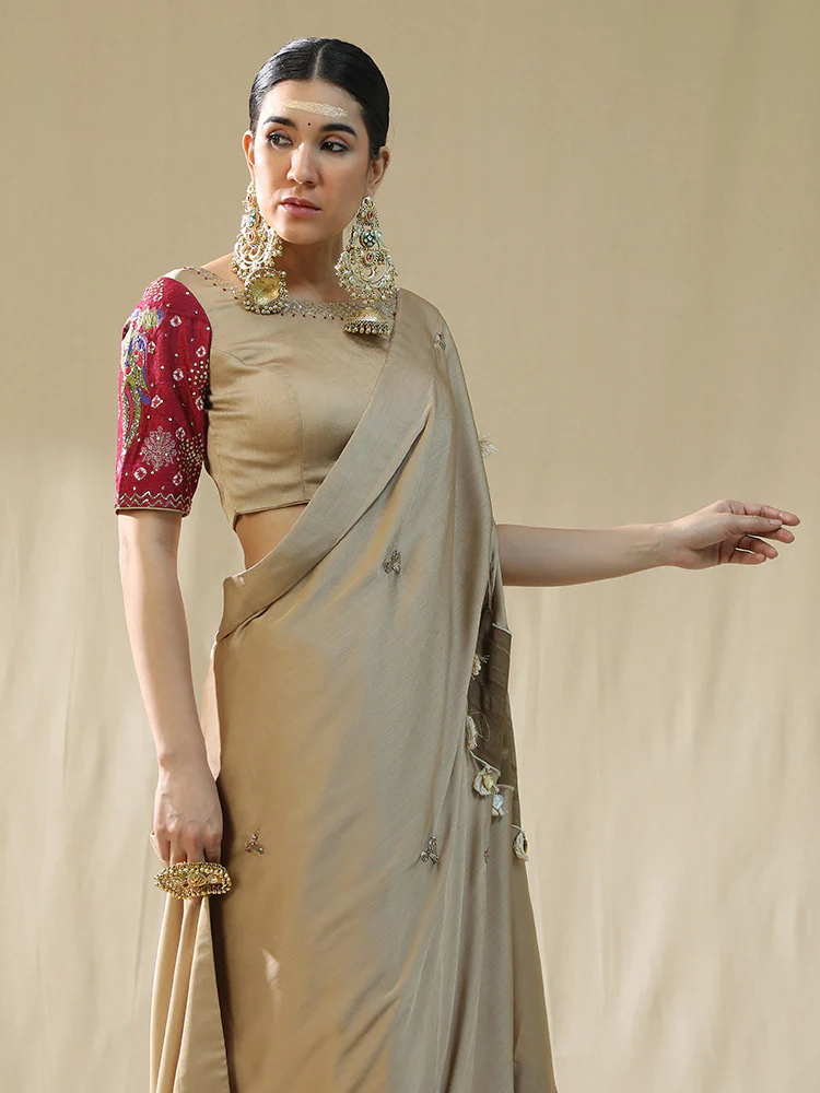 Golden pre stitched drape saree - Image 5