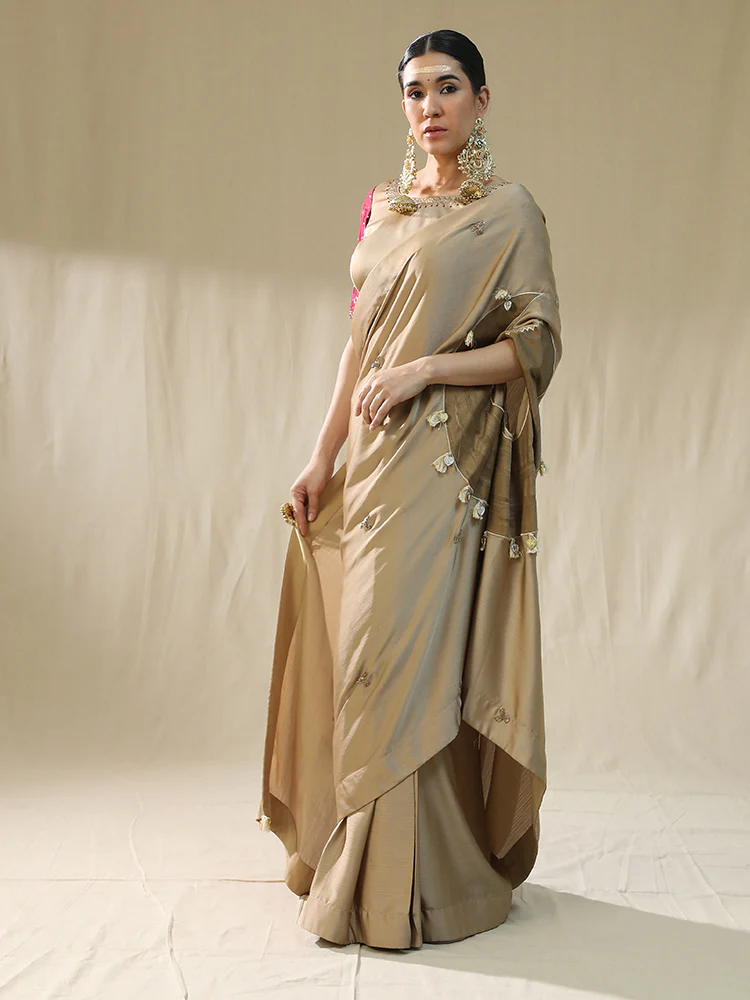Golden pre stitched drape saree - Image 7