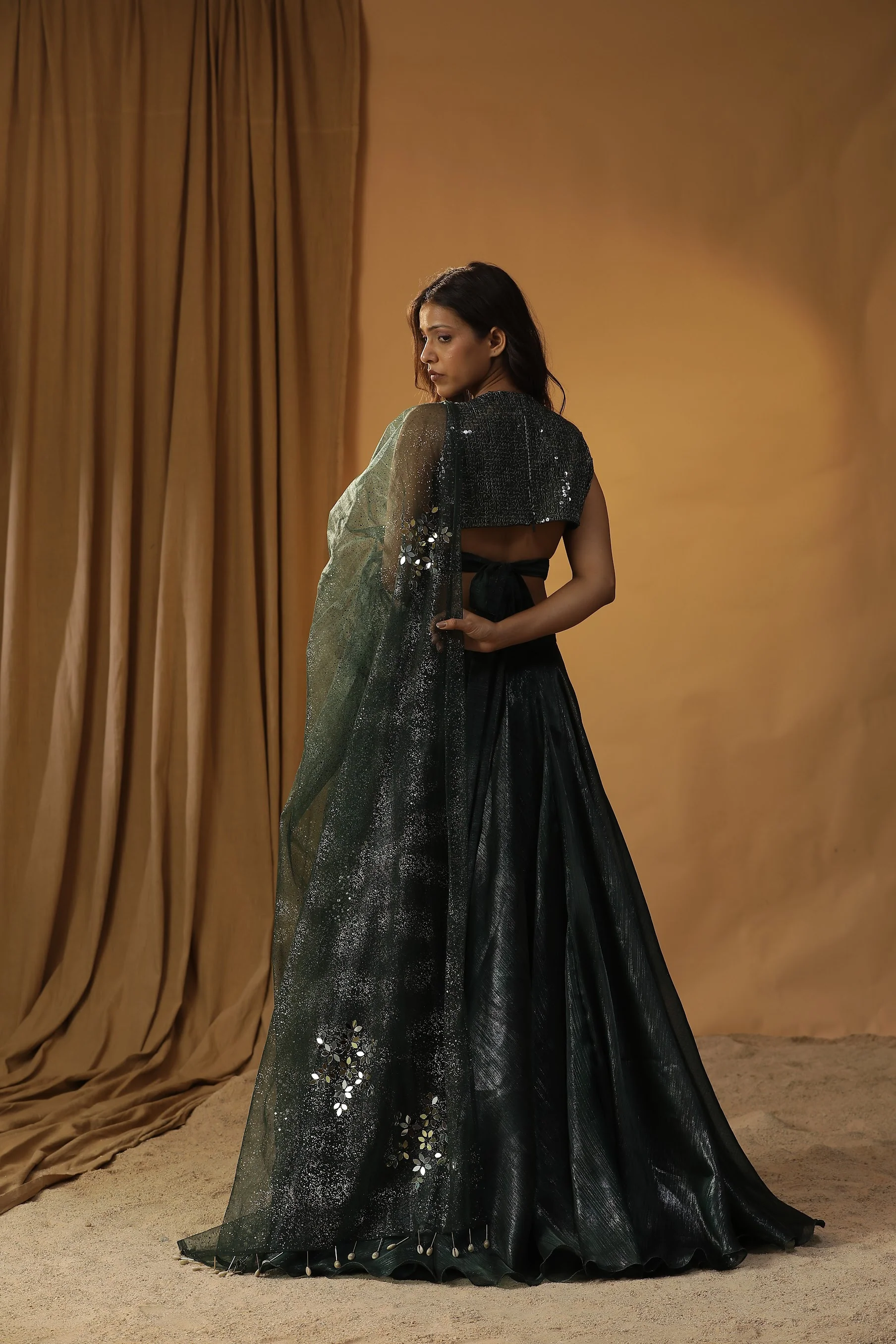 Green organza legenga set - Image 4