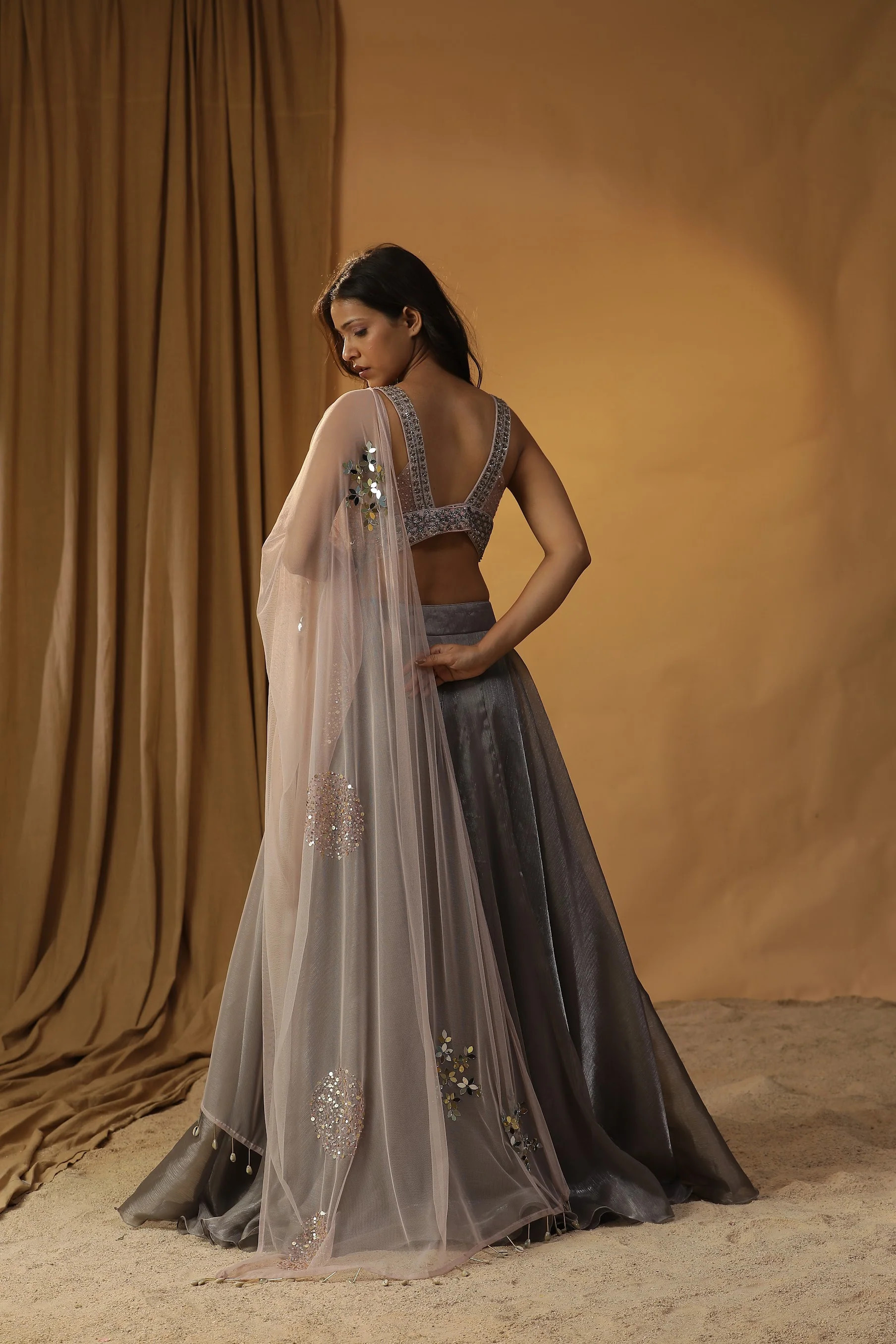 Grey organza lehenga set - Image 4