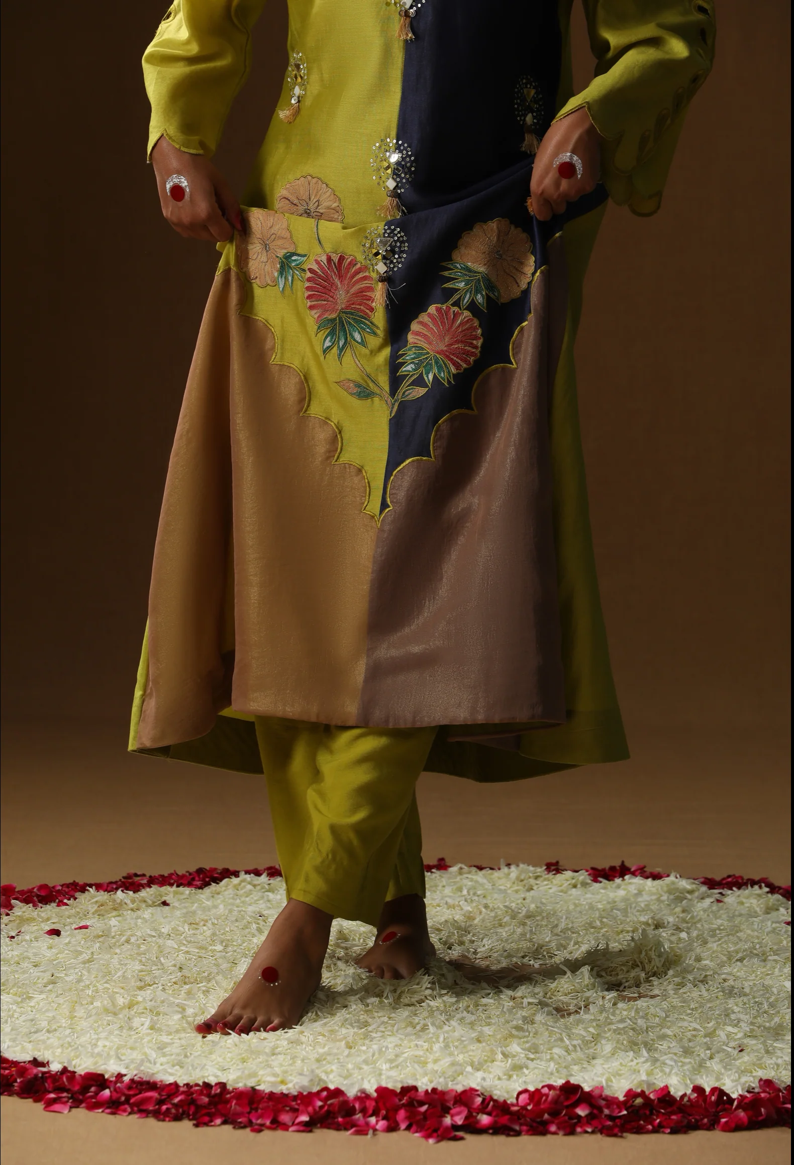 Half and half lime green,blue kurta set - Image 3