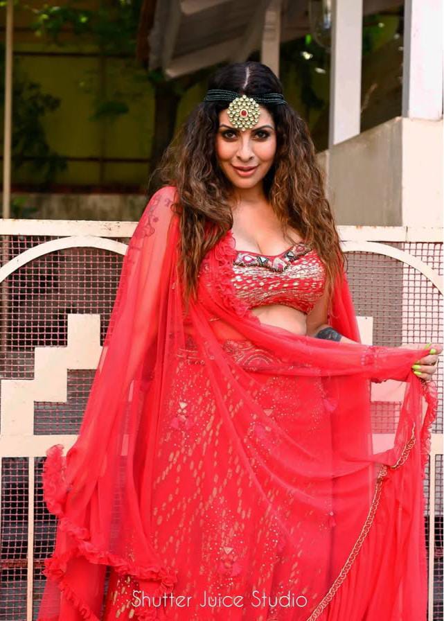 Tannaz Irani in drop shoulder,hot pink skirt top - Image 4