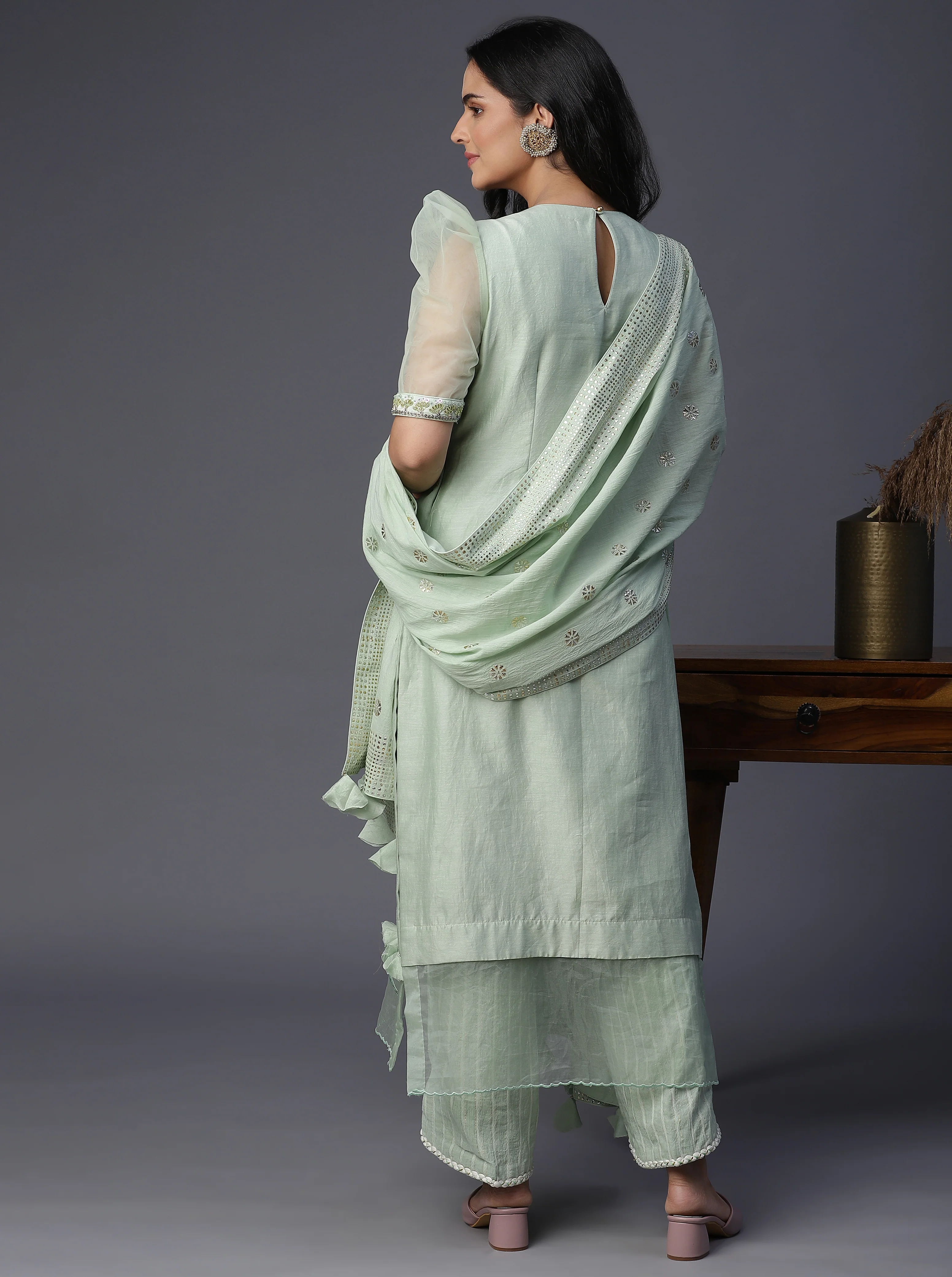 Bell handpainted suit set - Image 2