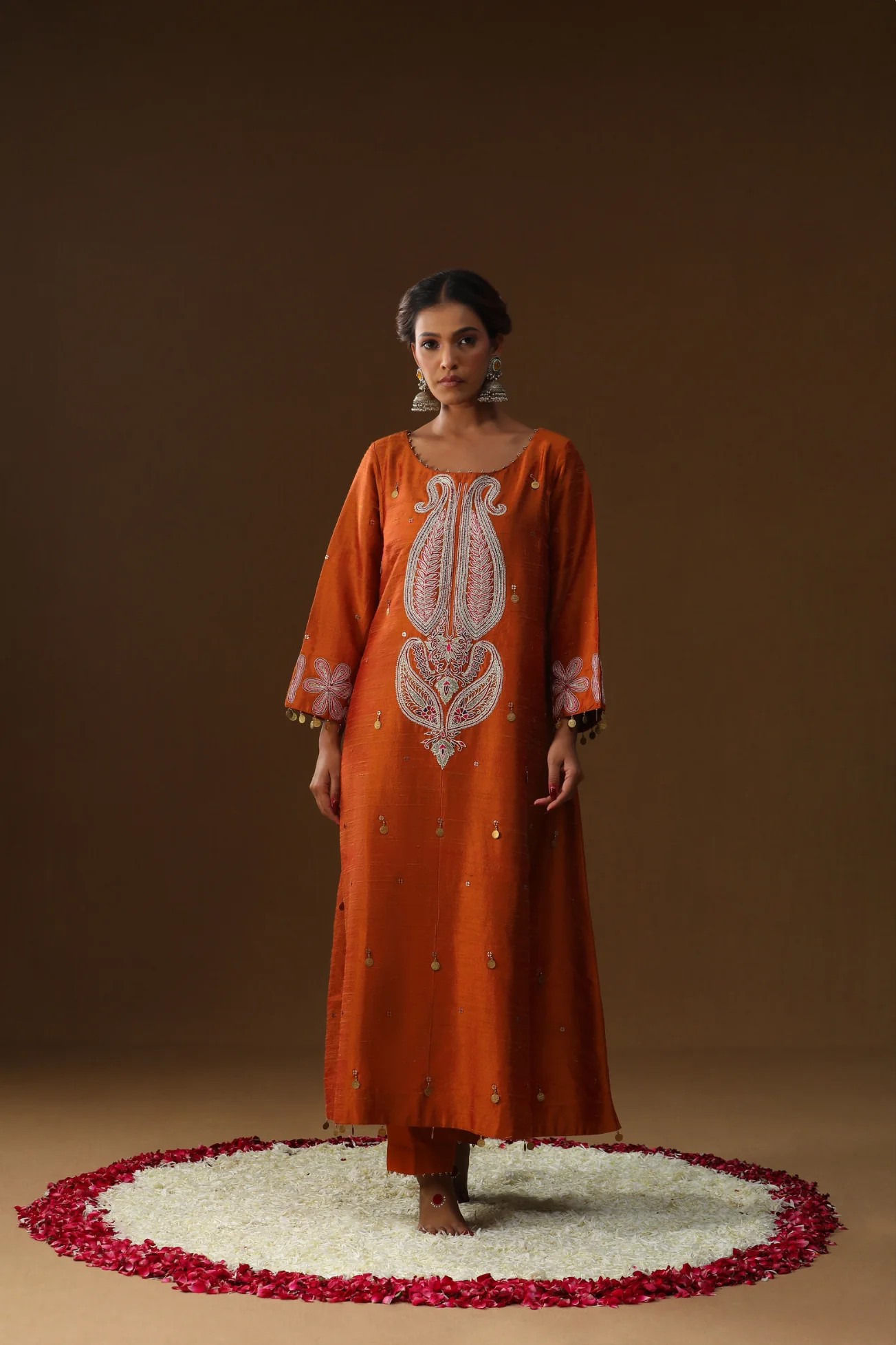 Kesar tara embroidered suit set - Image 5