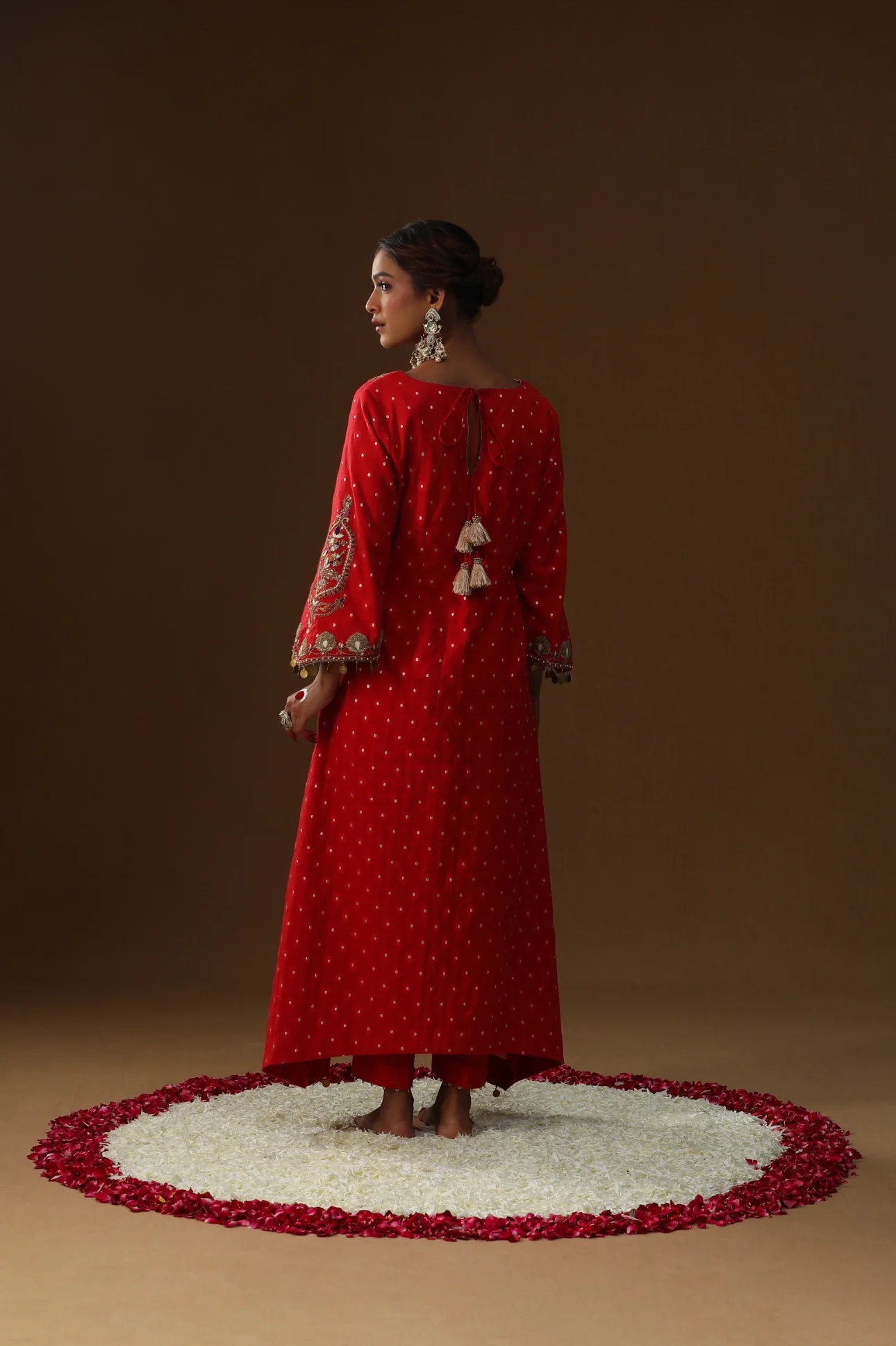 Laal rooh embroidered suit set - Image 6