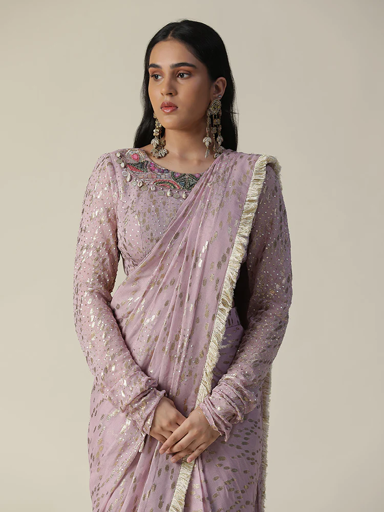 Lilac pre-draped georgette saree set - Image 3