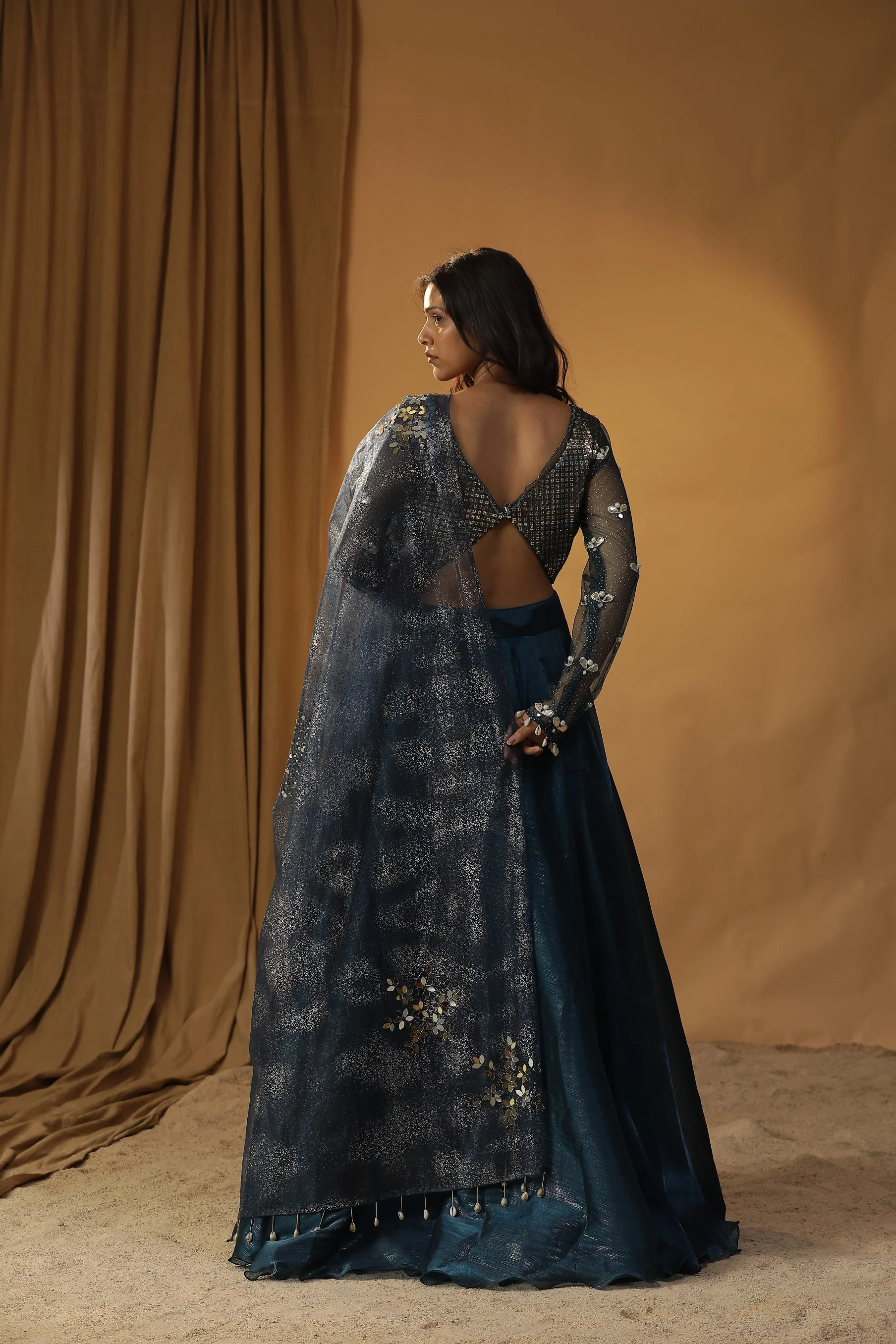 Navy blue organza lehenga set - Image 3