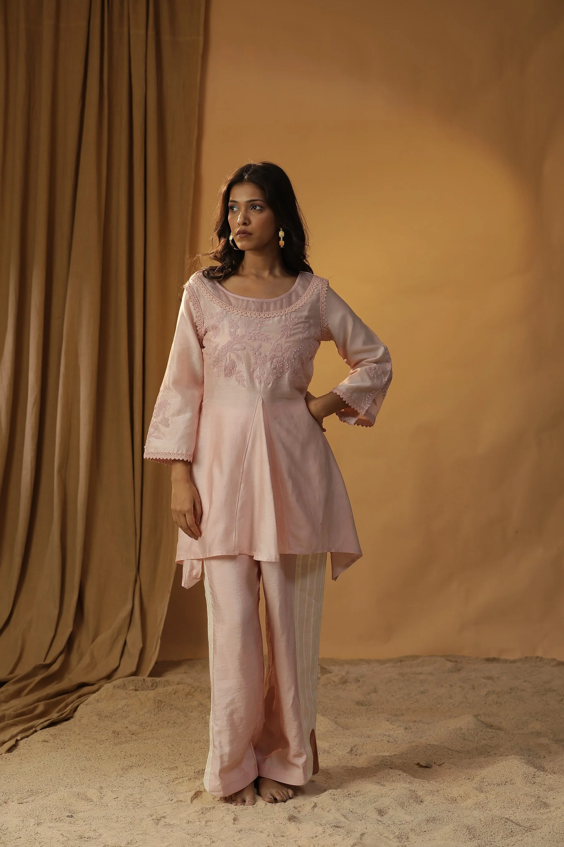 Pastel pink embroidered coord set - Image 2