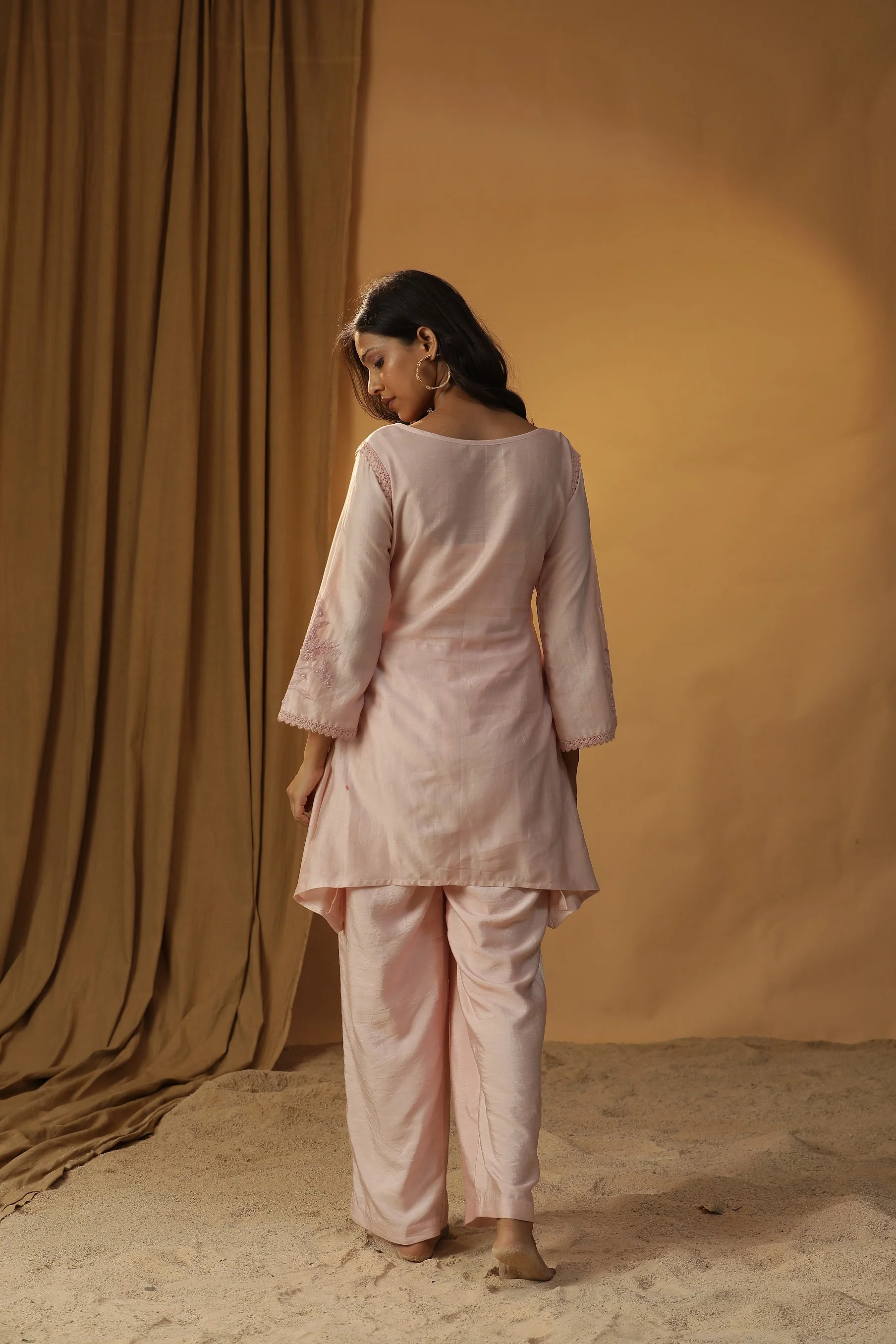 Pastel pink embroidered coord set - Image 4