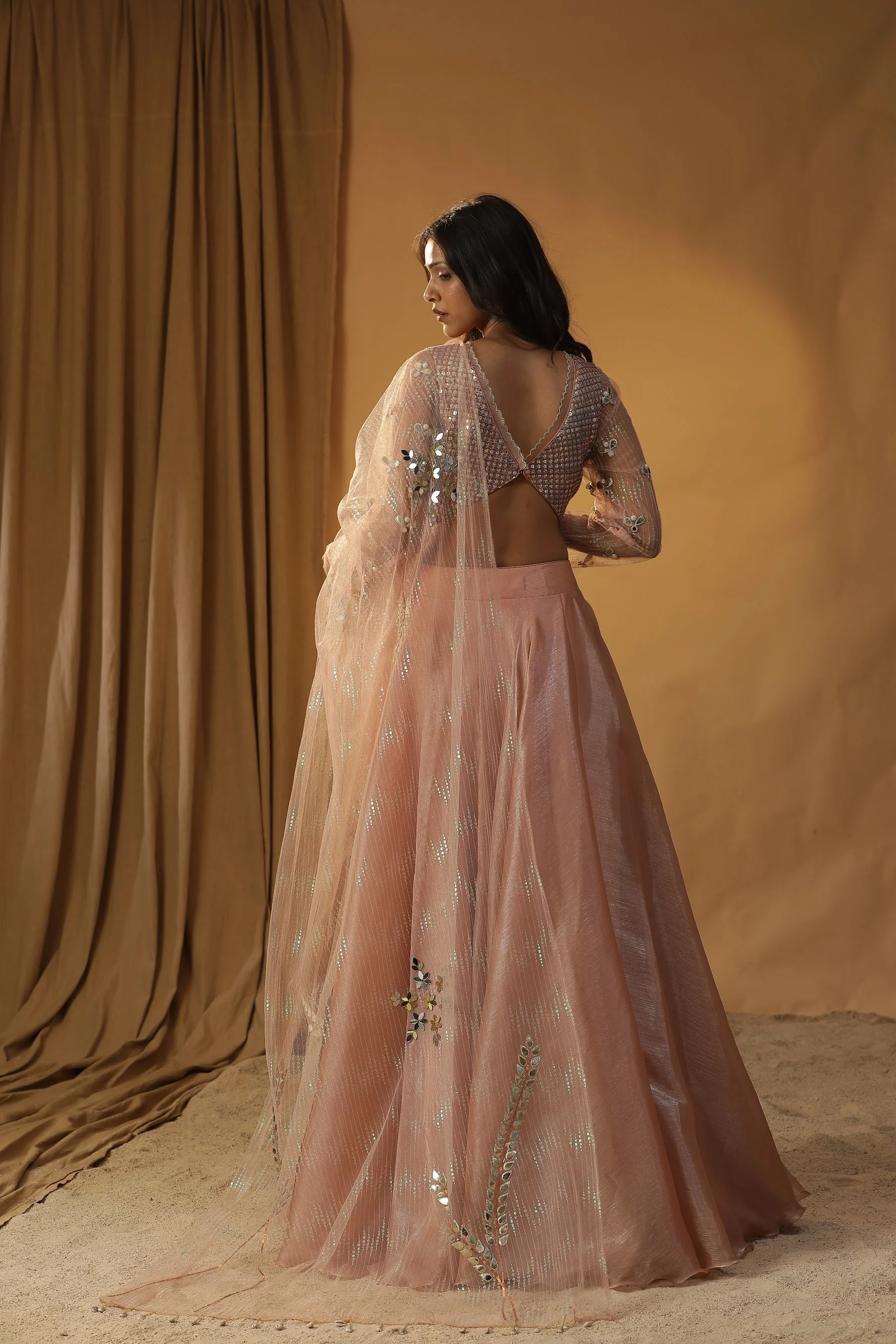 Peach organza lehenga set - Image 3