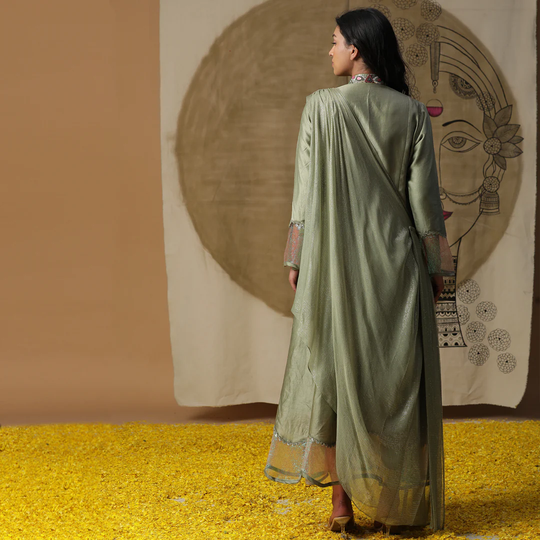 Pista Green Cowl Drape Set - Image 4