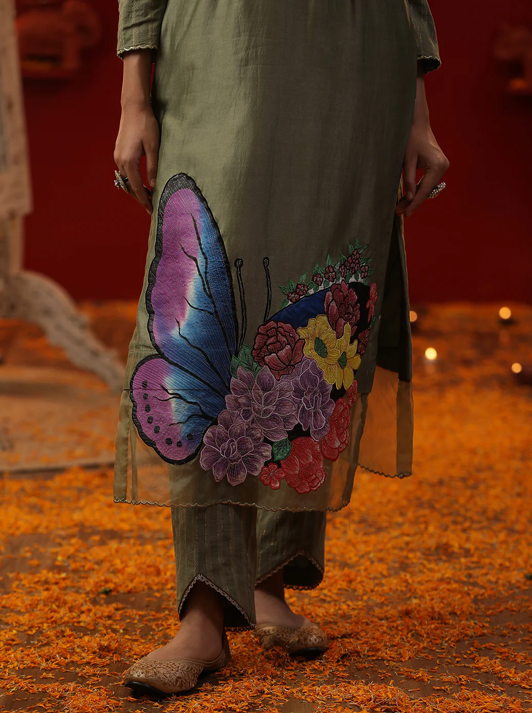 Pista green Handpainted Suit set - Image 5