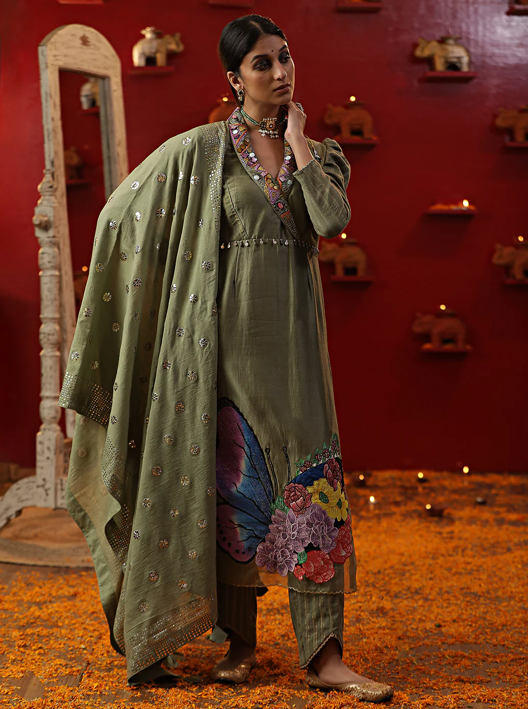 Pista green Handpainted Suit set - Image 6