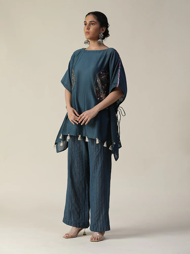 Prussian blue embroidered short kaftan cord set - Image 5