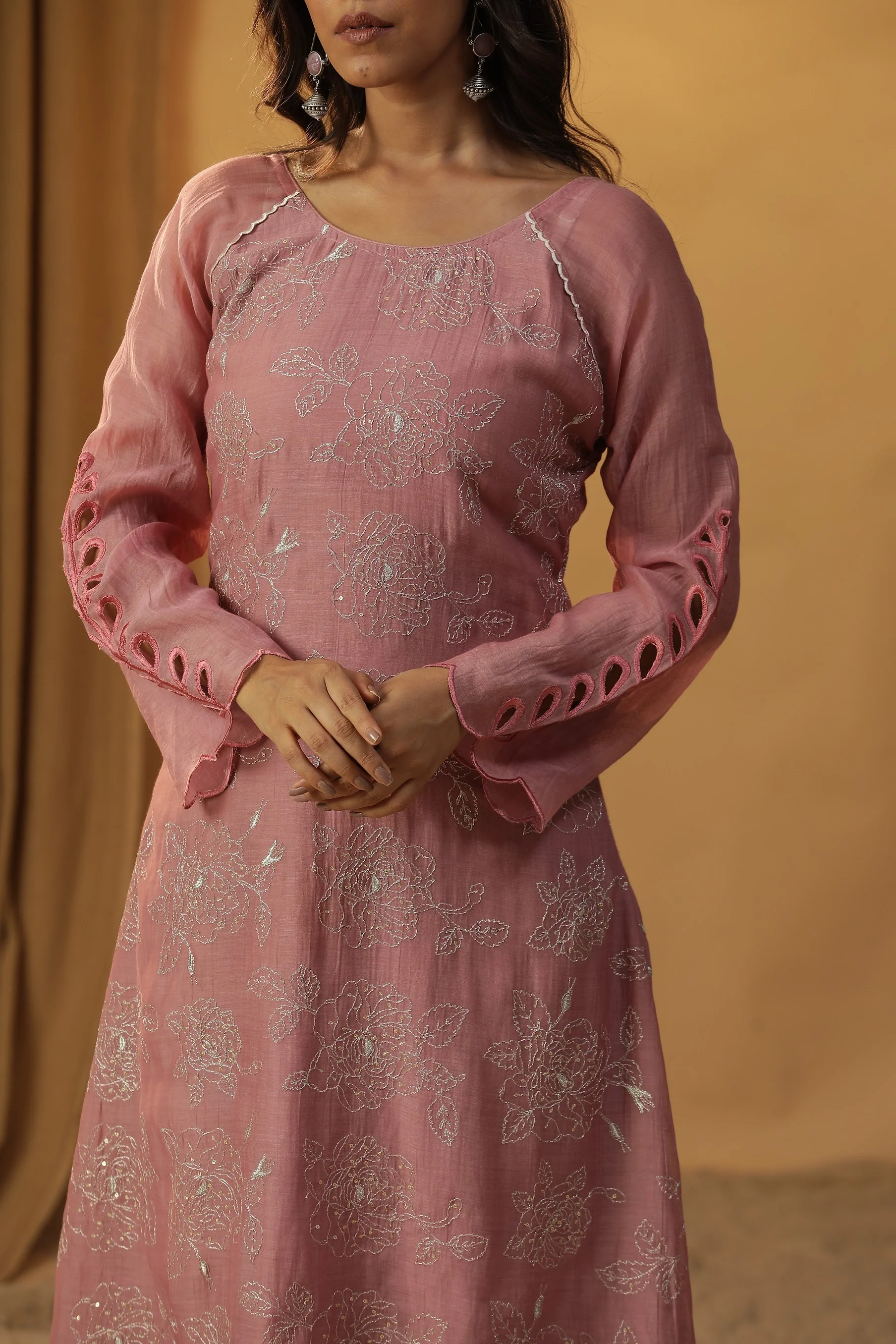 Pyaazi embroidered suit set - Image 5