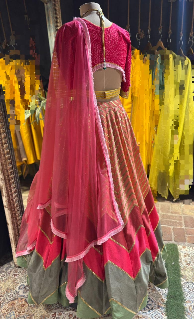 Rani Pink–Mustard Zari Lehenga - Image 4