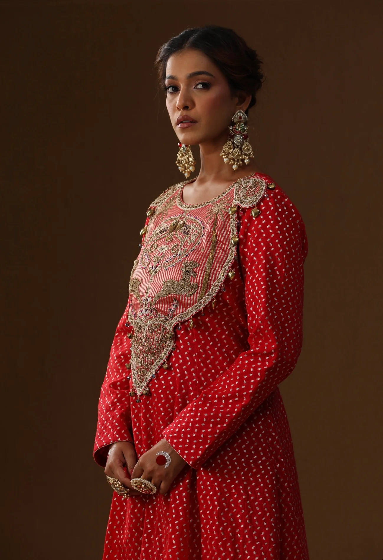 Red kastoori sakhi prem self suit set - Image 4