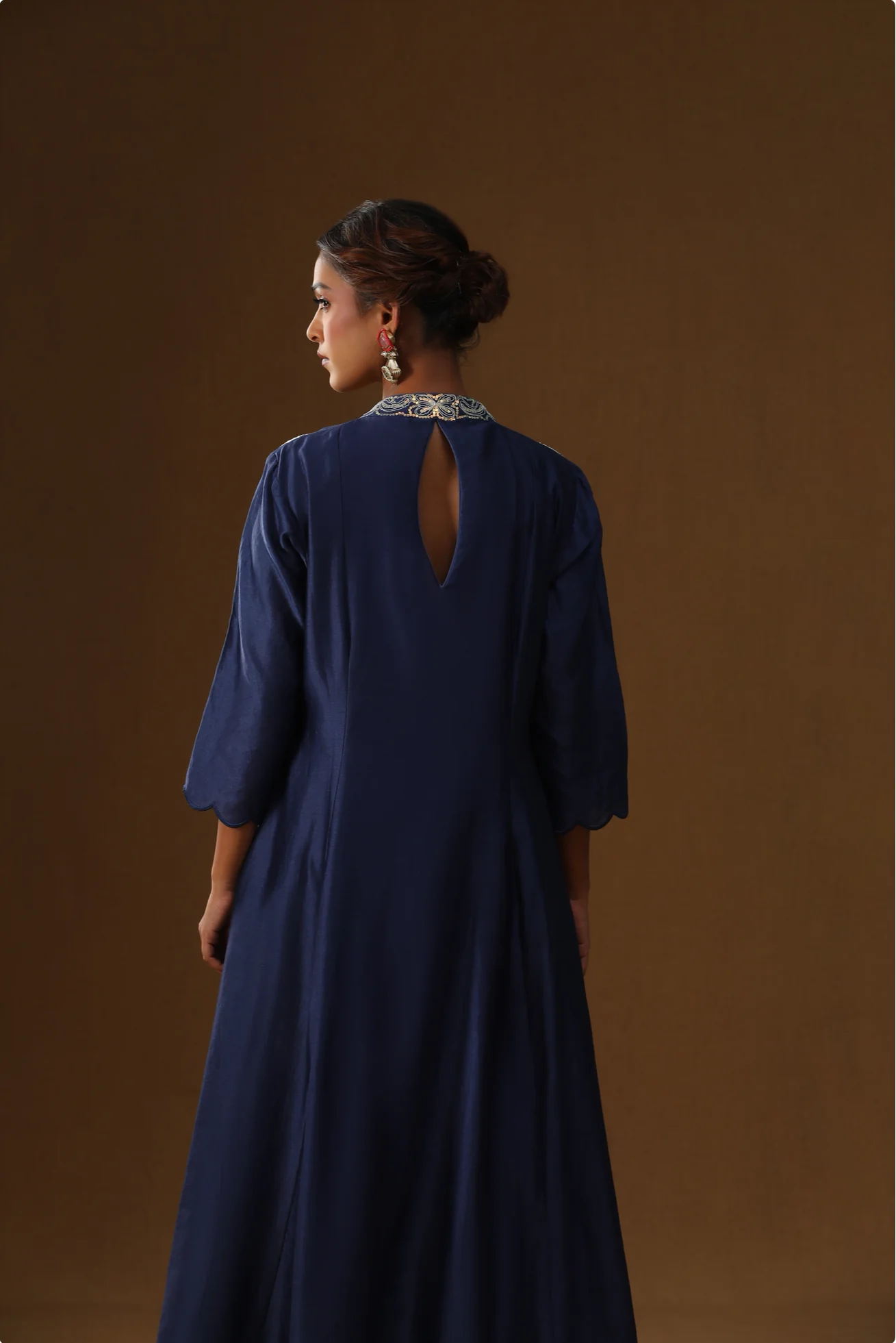 Royal blue shringaar ras suit set - Image 4