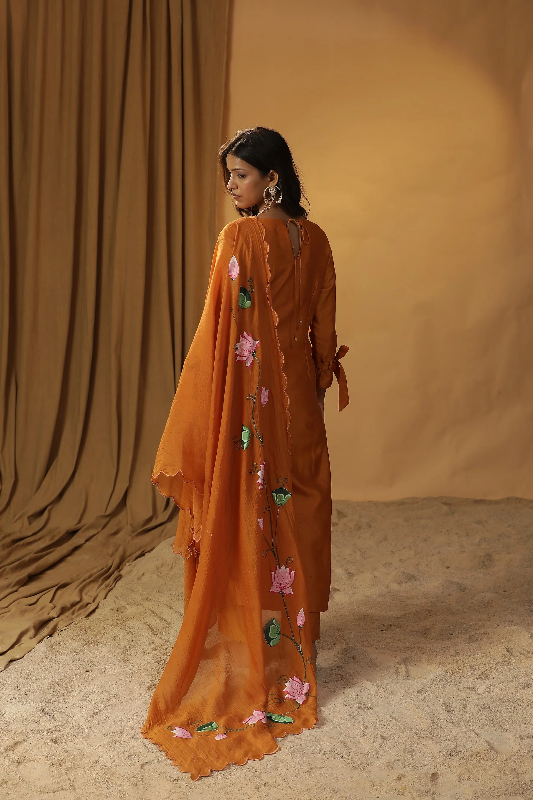 Brunt orange bird embroidered suit set - Image 5