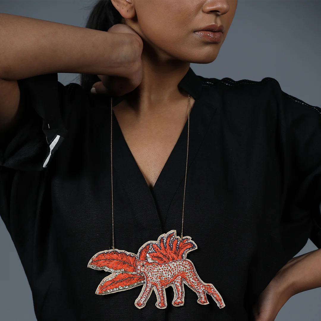 Laal Cheetah Necklace - Image 3