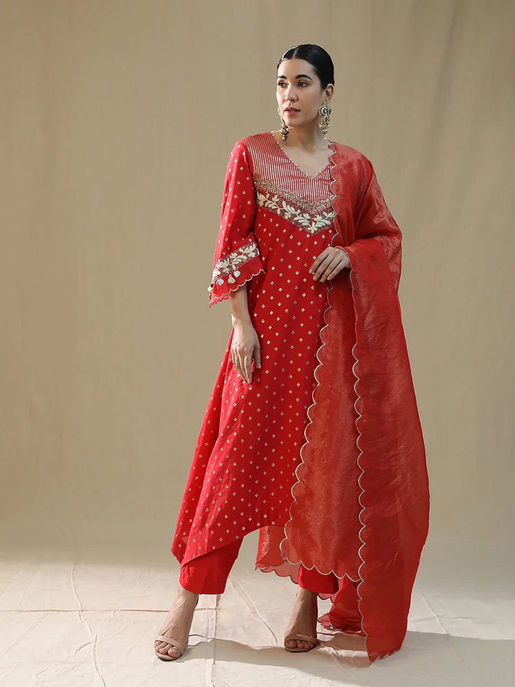 Red self chanderi suit set