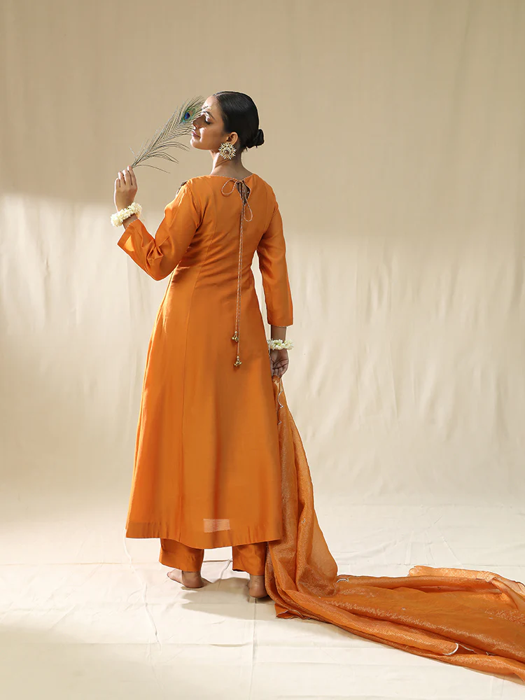 Orange kastoori suit set - Image 4
