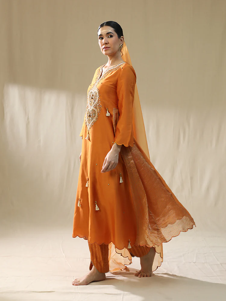 Orange heart A line suit set - Image 3