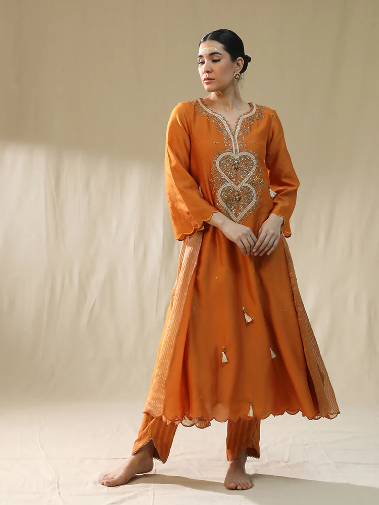 Orange heart A line suit set - Image 4