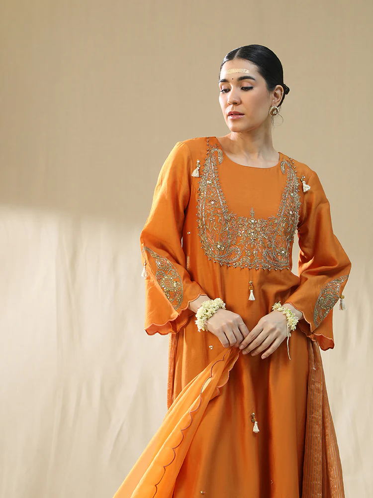 Orange ambi A line suit set - Image 4