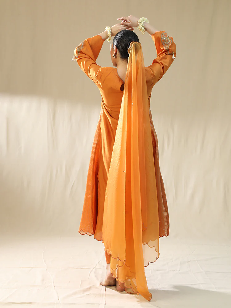 Orange ambi A line suit set - Image 6