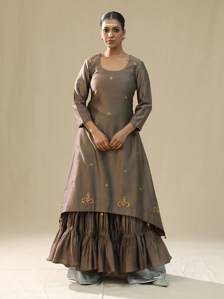 Mocha gotta patti suit set