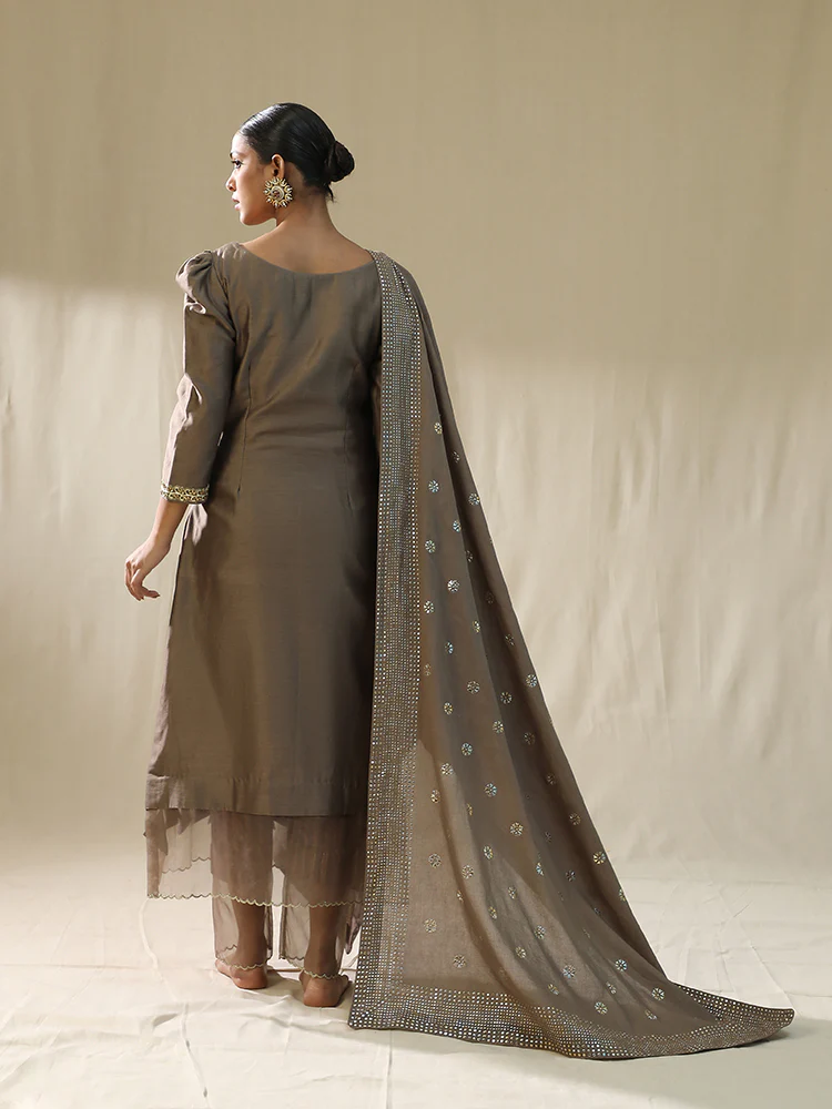 Baggi mocha Arpita Sulakshana signature suit set - Image 5