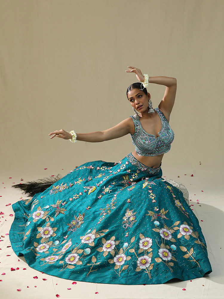 Teal green handpainted lehenga set - Image 6