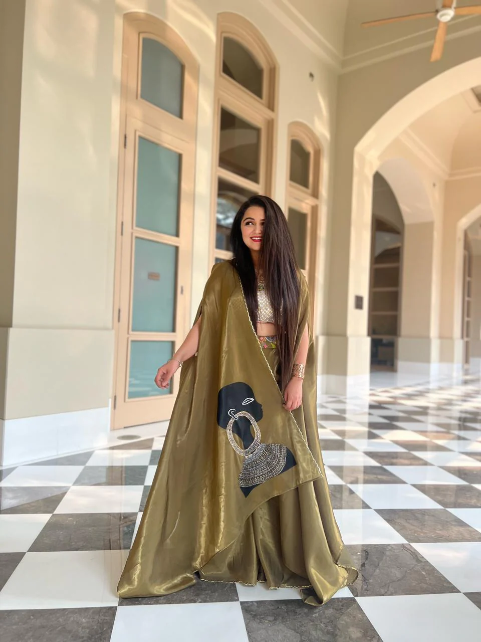 Upasana Kochhar In Olive green Handpainted Cape set