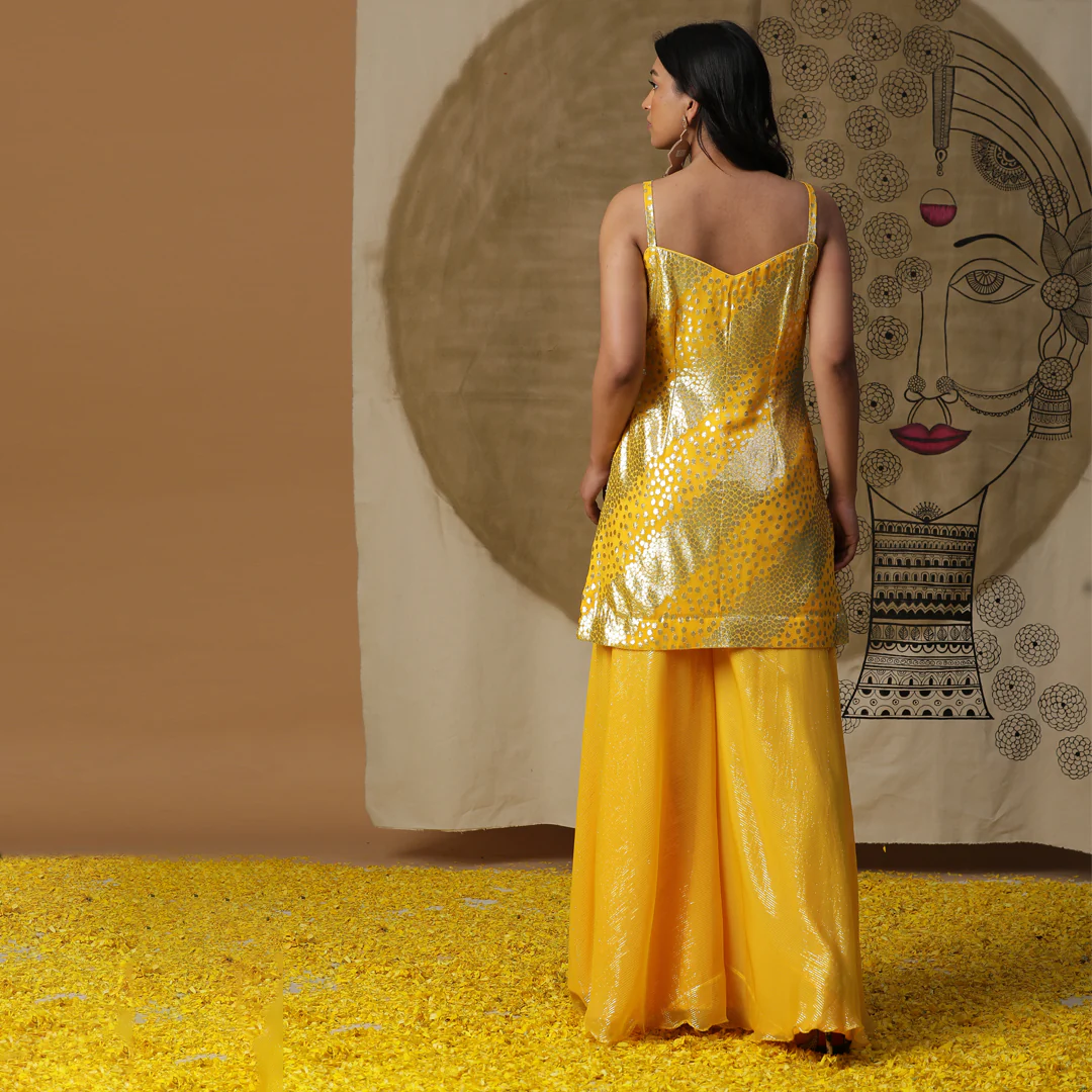 Yellow kurta cape set - Image 4